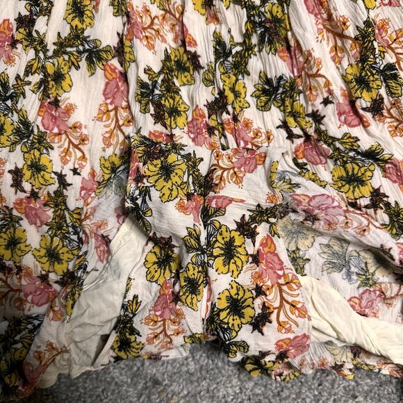 Free The Roses Floral Romper Summer Spring Size Medium Pink Green Yellow - Picture 3 of 4